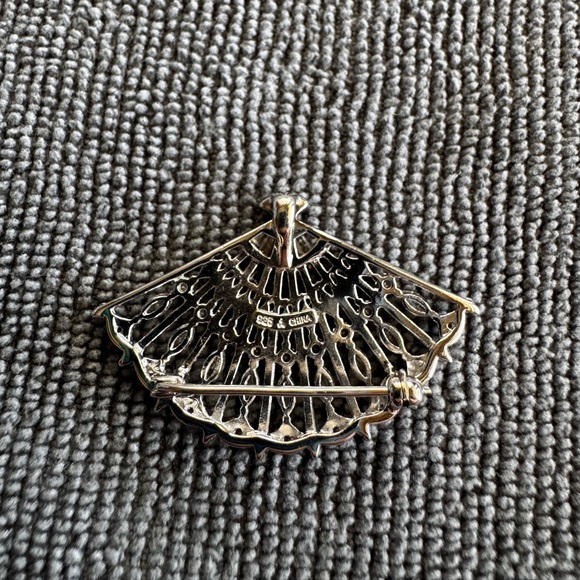 Sparkly sterling silver convertible fan pendant - Picture 4 of 8